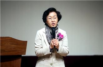 강남구, 태극기 선양 2년 연속 대통령 표창 수상