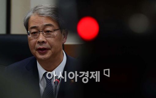 [포토]임종룡, "北 수소폭탄 실험, 긴장감 갖고 대응해야' 