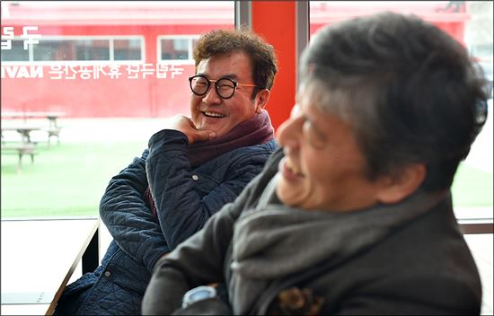 스무살 된 '날 보러와요'…"이젠 관객도 배우도 자유로울 때죠"