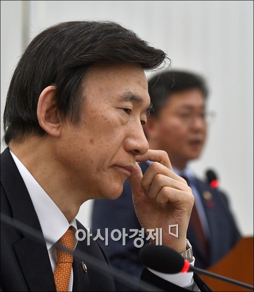 [트럼프 후폭풍]윤병세 "한미동맹·대북압박 기조 유지될 것"(상보)