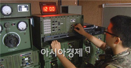 [北 수소탄실험]軍, 김정은 생일날 최전방 11곳서 대북확성기 방송 개시