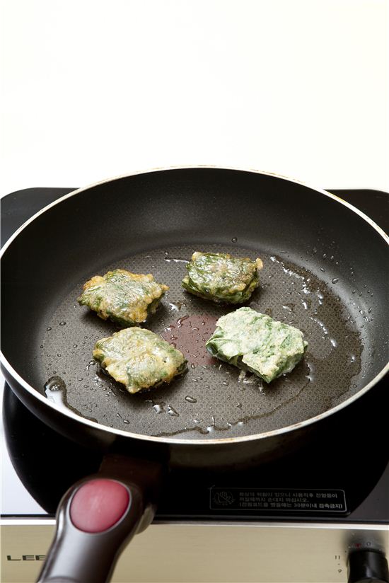 「오늘의 레시피」삼색전