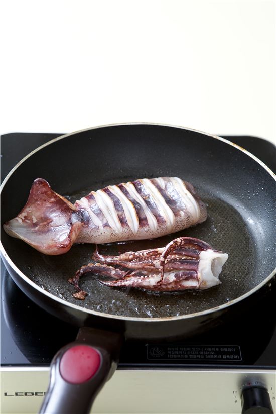 「오늘의 레시피」오징어 통구이