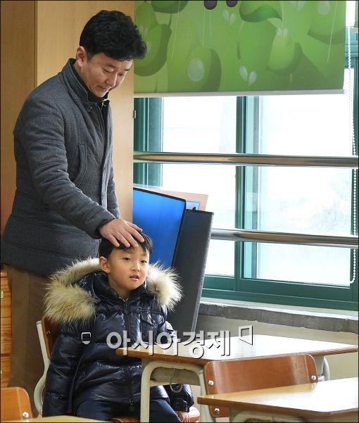[포토]'대견한 아들'
