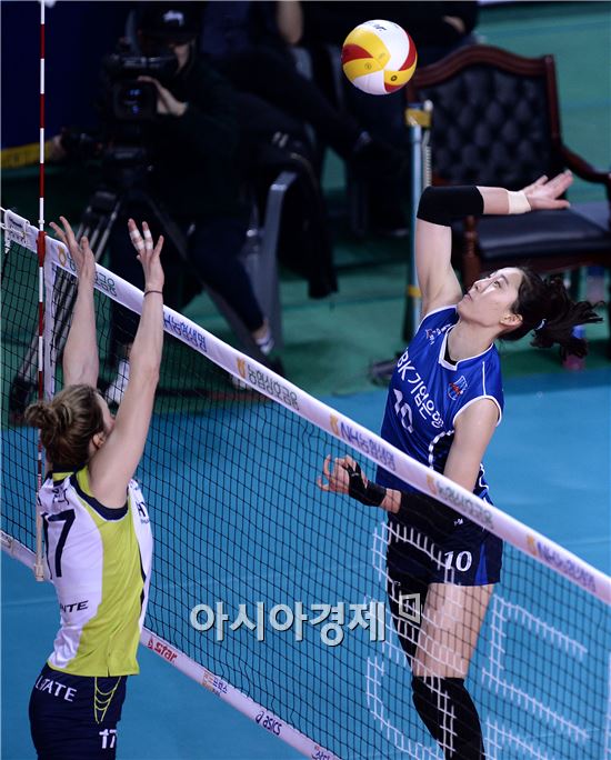 [포토]박정아, '혼자서는 날 막을 수 없어'