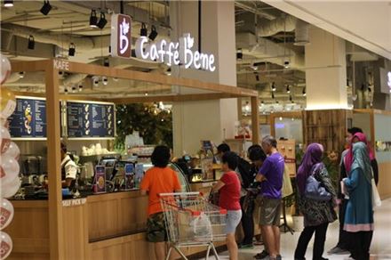 카페베네, 말레이시아 9호점 개점…간단한 식사 메뉴도 판매