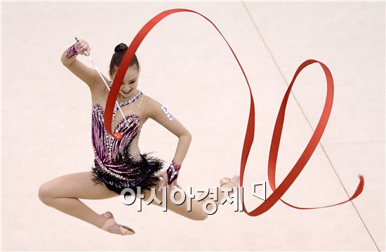 [포토]손연재, '요정의 연기'