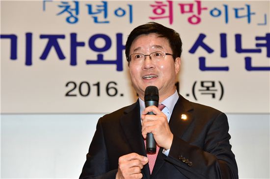 염태영 수원시장 "저성장대비 미래기획단 만들겠다" 