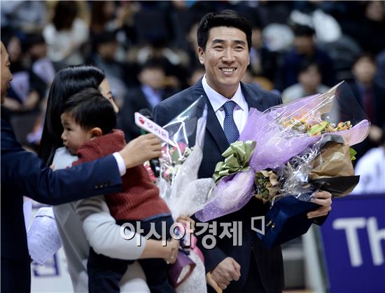 [포토]임재현 은퇴식, '웃으며 떠나요'