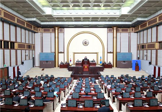 경기도의회 야당 "누리과정 4개월치 편성"…준예산 종식 초읽기