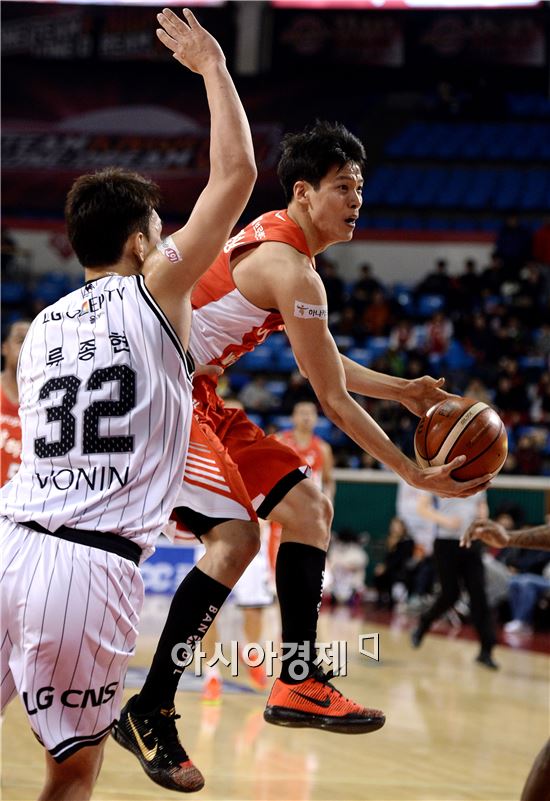 [포토]김선형, '도저히 막을 수 없는 에어쇼'