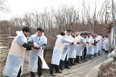 사랑은 더하고 인정은 나누고...