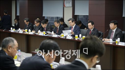 [포토]모두 발언하는 주형환 산업부 장관