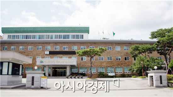 영암군청사