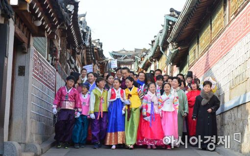 [포토]한복입고 북촌나들이 