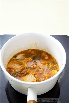 「오늘의 레시피」두부 김치찌개