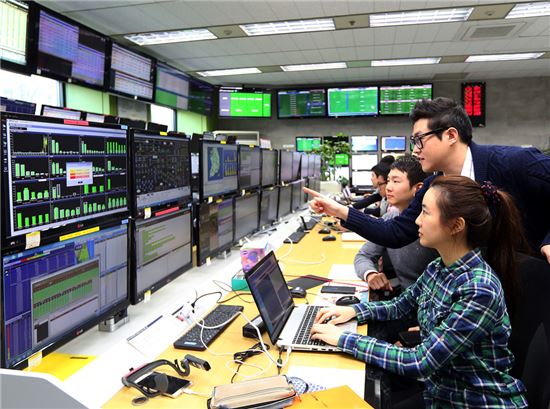 SKT, "설 연휴 네트워크 관리 이상무"