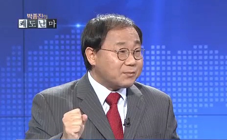 '박 대통령 생식기·꼭두각시 발언' 황상민, "靑서 죽이겠다고…"