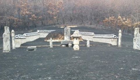 화재로 손상된 인평대군 묘역. 사진=연합뉴스 