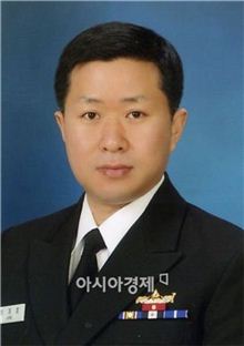 해군 중령, 국내 최초 '러ㆍ한 국방용어사전' 편찬
