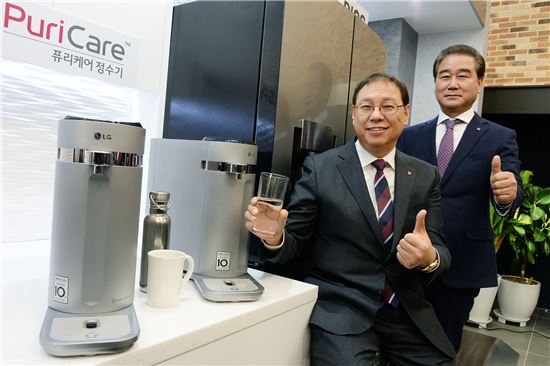 조성진 LG전자 사장 "정수기·얼음정수기냉장고 판매 100%이상 늘린다"