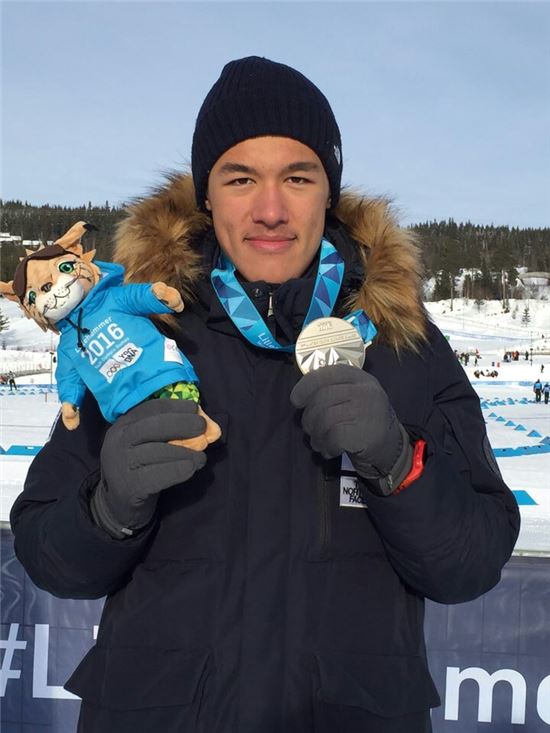 김마그너스, 세계주니어 노르딕스키 선수권서 은메달