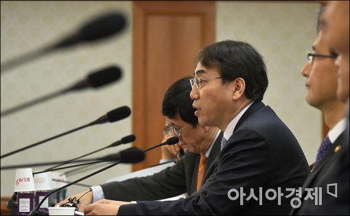 [포토]발언하는 이석준 국무조정실장