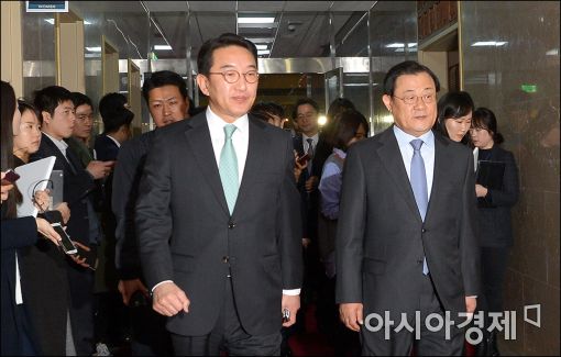 김무성, 靑과 회동 후 '선거구·법안 일괄처리' 재확인   