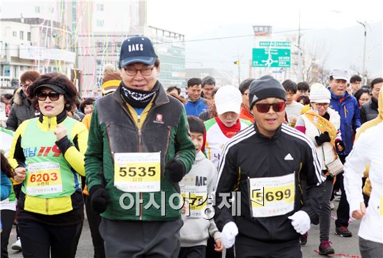 [포토]국민마라토너 이봉주 선수와 함께하는 정남진 장흥 마라톤