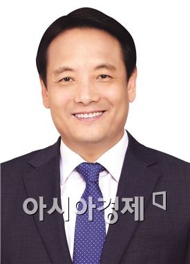 임택 , 더불어 민주당 동구청장 공천신청 후 본격 활동