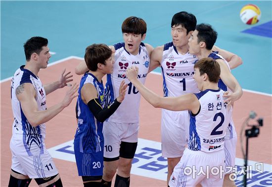 [포토]득점 환호하는 대한항공