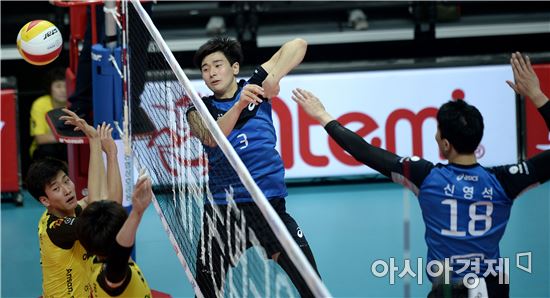 [포토]노재욱, '2단 공격 들어갔어'