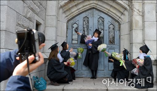 [포토]'졸업식 사진을 특별하게'