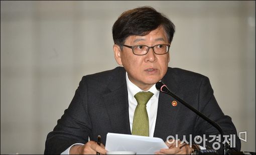 당정 "건보료 개편안, 단계 축소 검토…3월국회 처리 목표"(상보)