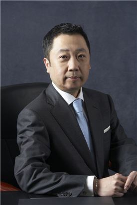 [재계, 4세 리더십 개막]'두산 새 수장' 박정원 회장의 결정적 순간들