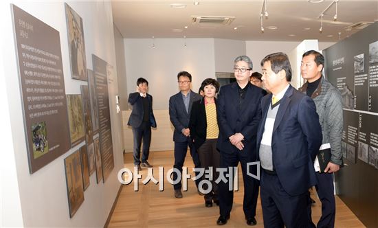 [포토]최영호 광주시 남구청장, 유진벨 선교기념관 현장점검 