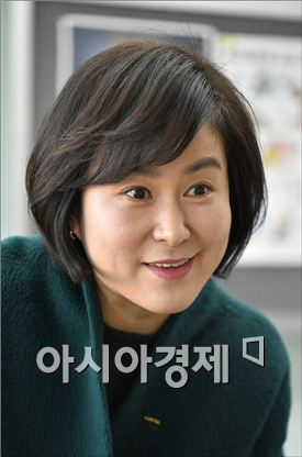 [유통 핫피플]"연은 역풍에 더 높이난다" 유혜승 롯데홈쇼핑 부문장