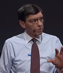 테드(TED)x보스턴에서 강연하는 클레이튼 크리스텐슨 하버드 경영대학원 교수(유튜브 화면 캡처)