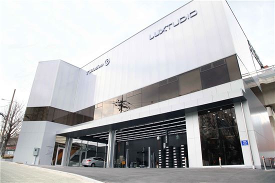 한국타이어, 럭스튜디오 부산에 오픈