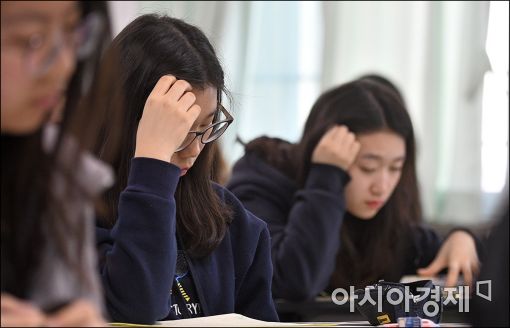 [포토]전국 첫 학력평가 실시