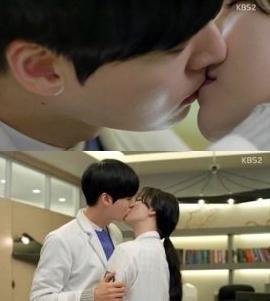 '열애설' 안재현 구혜선 키스신. 사진 = KBS2 '블러드' 방송화면 캡처