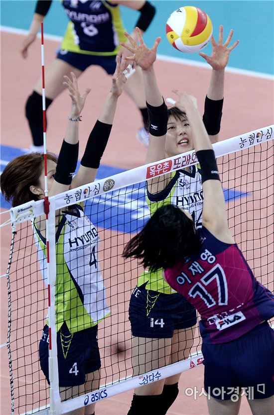 [포토]양효진, '내가 막아주마'