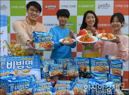 [무더위 경제학]올여름 '비빔면·냉면·맥주·빙수' 역대급으로 팔린다…판치는 '저격 마케팅'