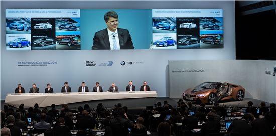 BMW 그룹, 넥스트 넘버원 전략 발표…X7 출시 예정