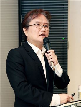 김성홍 예술감독