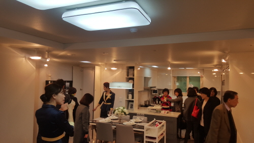 모델하우스 오픈한 '남평 양우내안애 2차', 1차처럼 고속 분양 예감