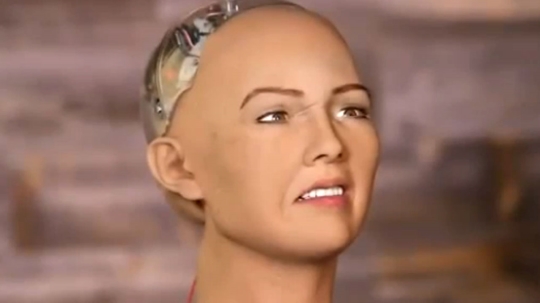 홍콩의 인공지능 로봇 소피아. 사진='핸슨 로보틱스' 제공 유투브 영상 캡처. 