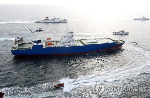 "안보리 제재 北선박들, 중국 근해서 포착"