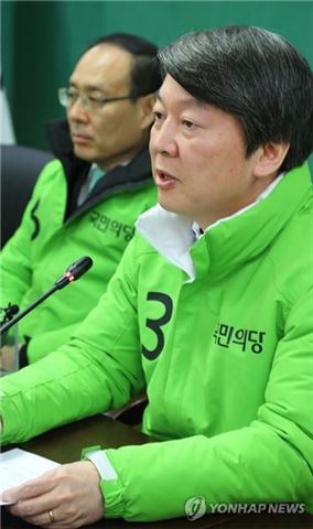 안철수, '노원구 집중' 대신 수도권 지원…김영환 "안, 노원구 버려야"