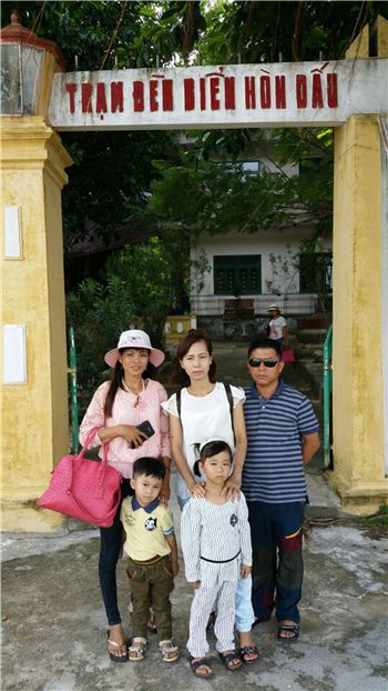 지난해 성남시의 지원을 받아 베트남 모국여행을 간 가족